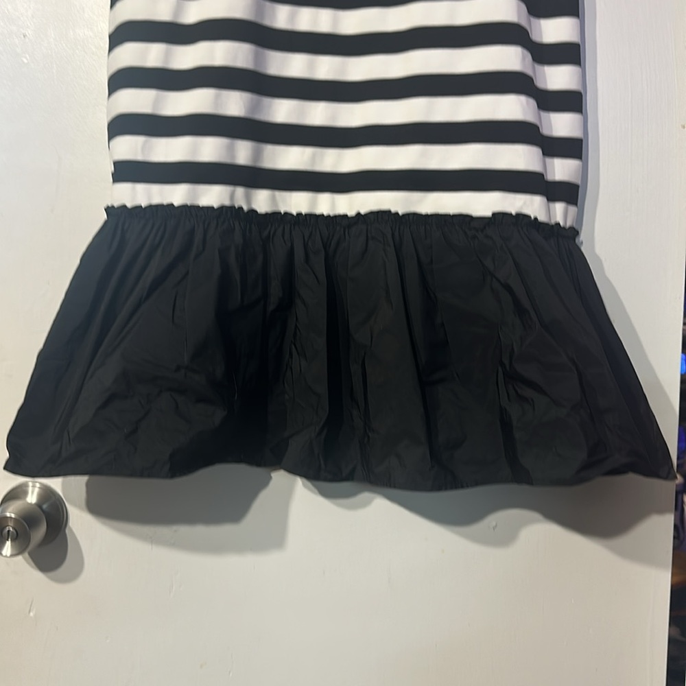 NWOT. Karl Lagerfeld Paris Striped Dropped Waist T Shirt Dress. Size M - Picture 4 of 6